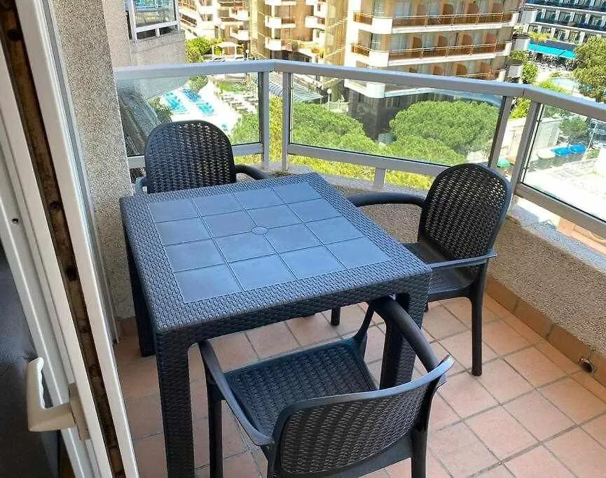 Ba Windsor Palace 15 Blanes 0*,  Spain